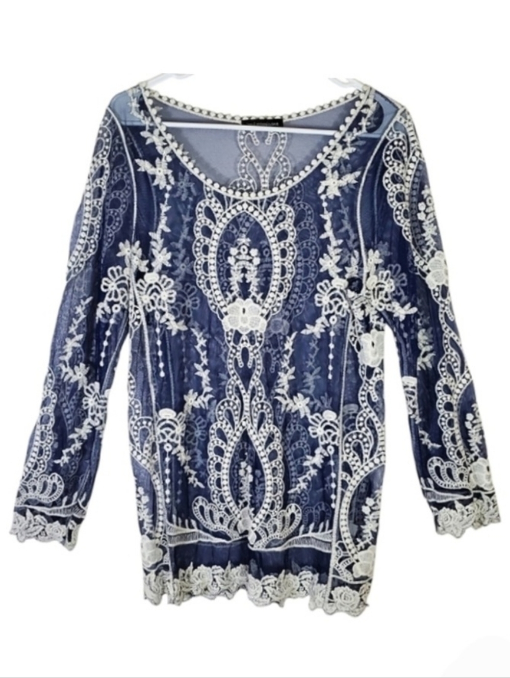 2154 * You Are Not Alone Mesh Embroidered Top Blue White Size M